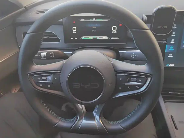 BYD Seal 06 — Фото автомобиля 15