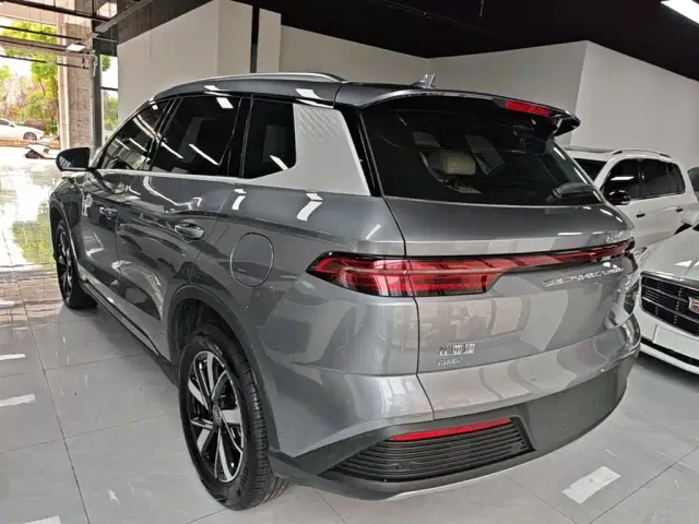 BYD Song Pro — Фото автомобиля 22