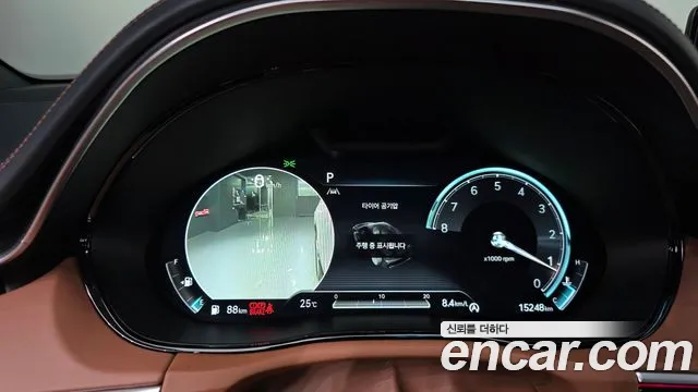 Genesis GV70 — Фото автомобиля 11
