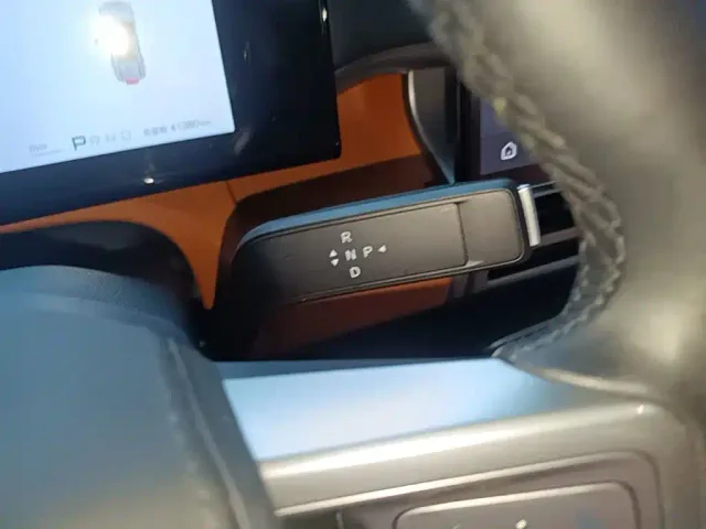 BYD FangChengBao Titanium 7 — Фото автомобиля 13
