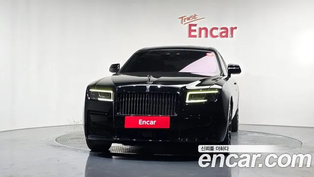 Rolls-Royce Ghost — Фото автомобиля 3