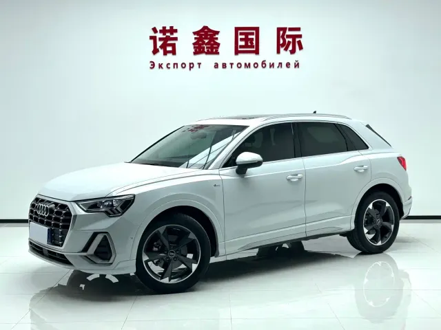 Фотография автомобиля — Audi Q3