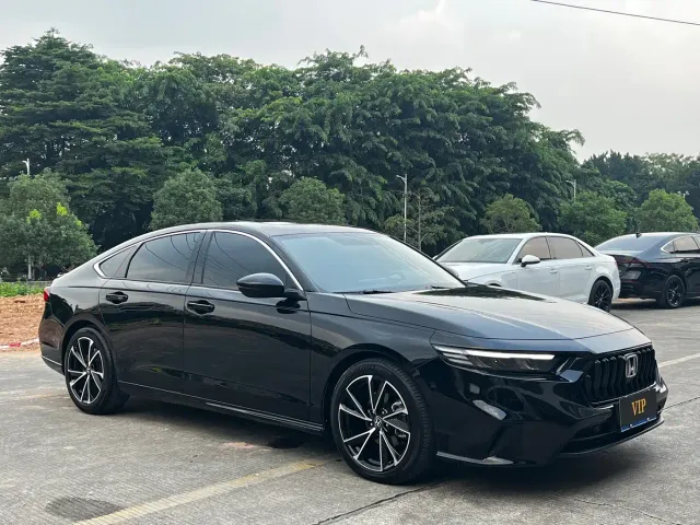 Honda Inspire — Фото автомобиля 3