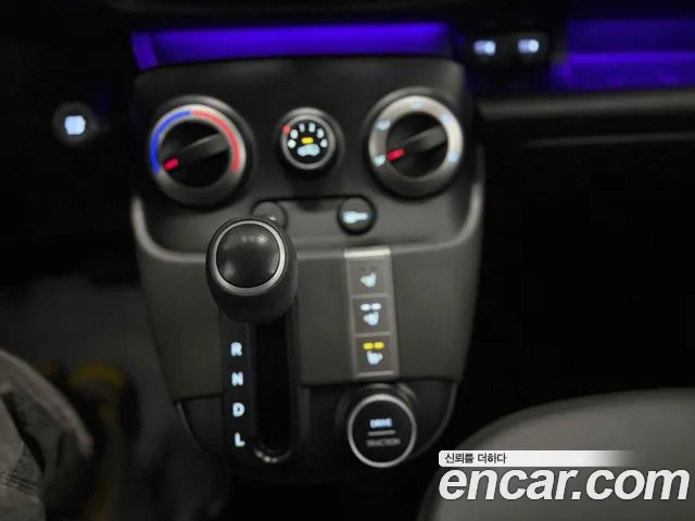 Hyundai Casper Casper Modern — Фото автомобиля 9