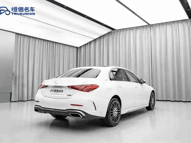 Mercedes-Benz C-Class — Фото автомобиля 5