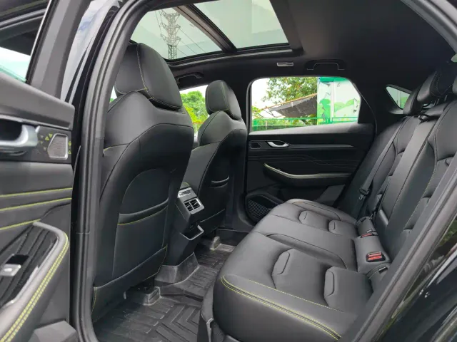 Geely Xingrui — Фото автомобиля 5
