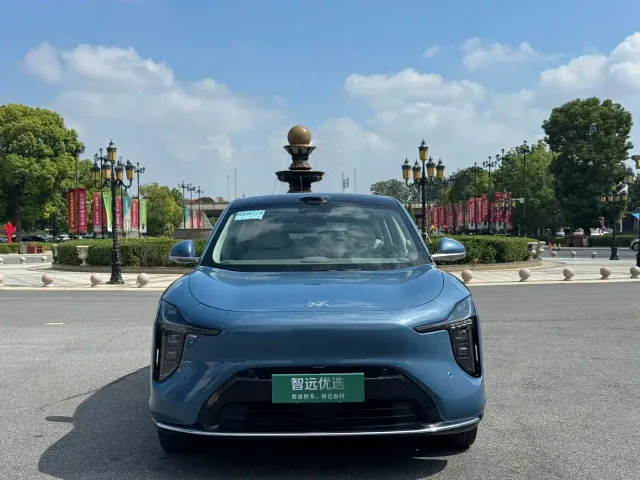 IM Motors LS6 — Фото автомобиля 2