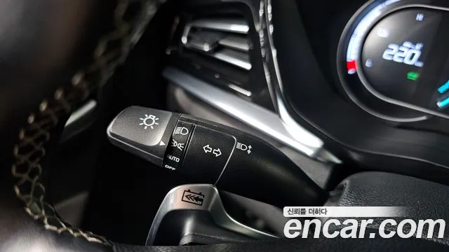 Kia Niro Niro Plus Air — Фото автомобиля 29