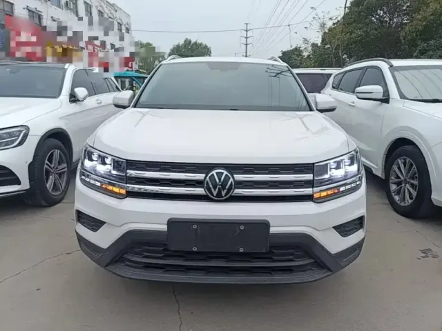 Volkswagen Tharu — Фото автомобиля 2