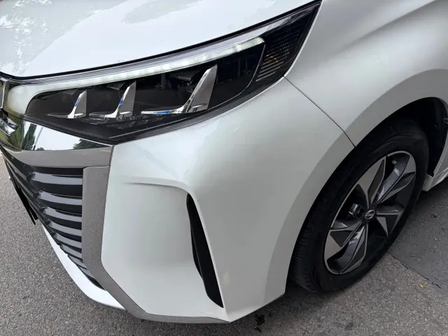 GAC Trumpchi M6 — Фото автомобиля 9