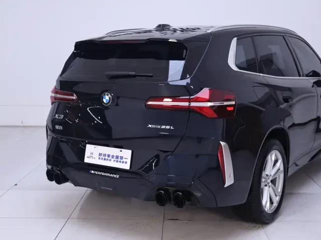 BMW X3 — Фото автомобиля 8