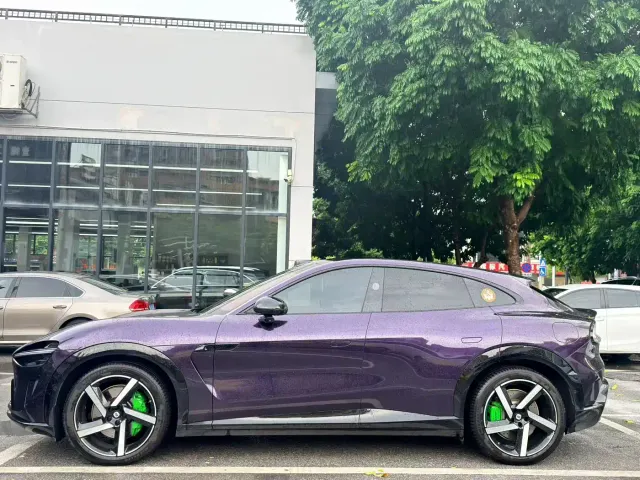 Xiaomi Auto Xiaomi YU7 2025 Ultra Long Range High Performance AWD Max Edition — Фото автомобиля 3