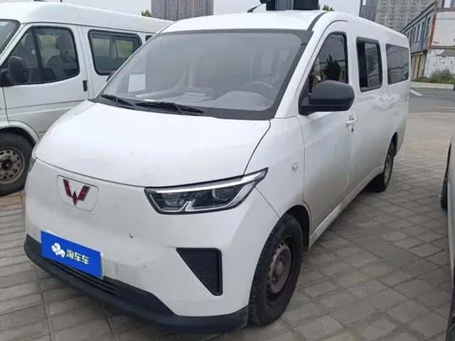 Фотография автомобиля — Wuling Yangguang