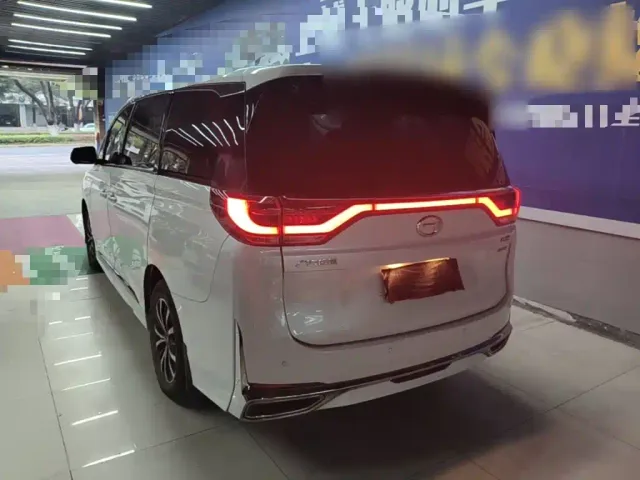GAC Trumpchi M8 — Фото автомобиля 4