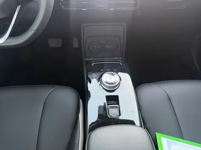 Geely Geometry E Firefly — Фото автомобиля 12