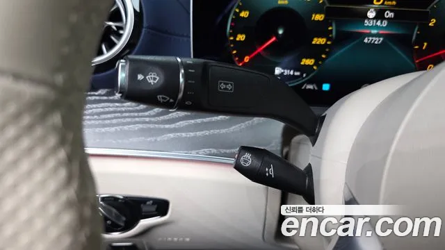 Mercedes-Benz E-Class W213 — Фото автомобиля 30