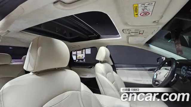 Hyundai Grandeur (New) Hybrid — Фото автомобиля 24