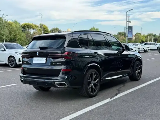 BMW X5 — Фото автомобиля 15