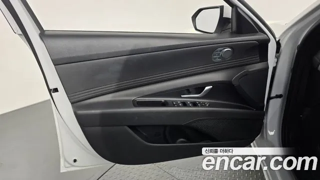 Hyundai AVANTE Новый Avante (CN7) — Фото автомобиля 22