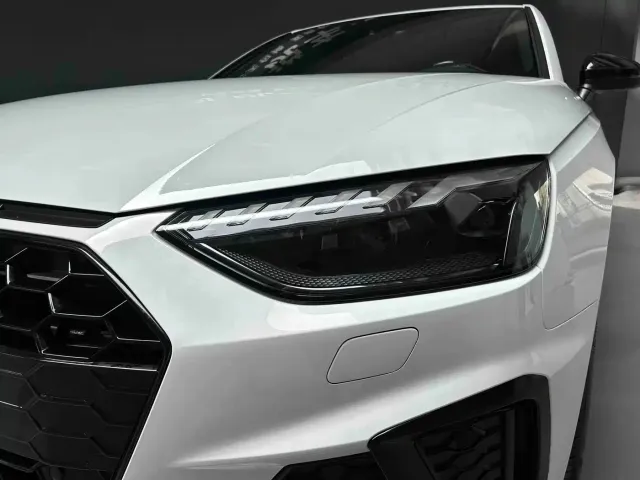 Audi A4L — Фото автомобиля 3
