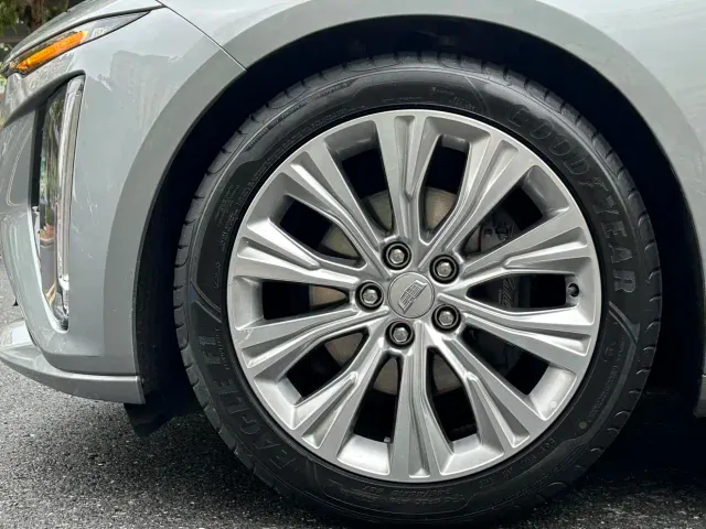 Cadillac CT6 — Фото автомобиля 21