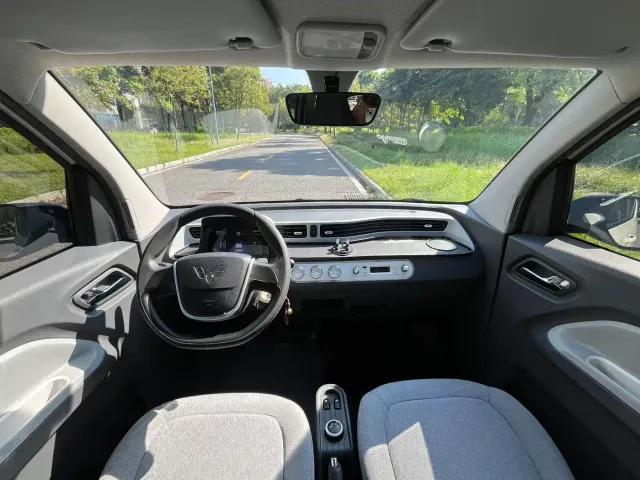 Wuling Hongguang Mini EV — Фото автомобиля 4