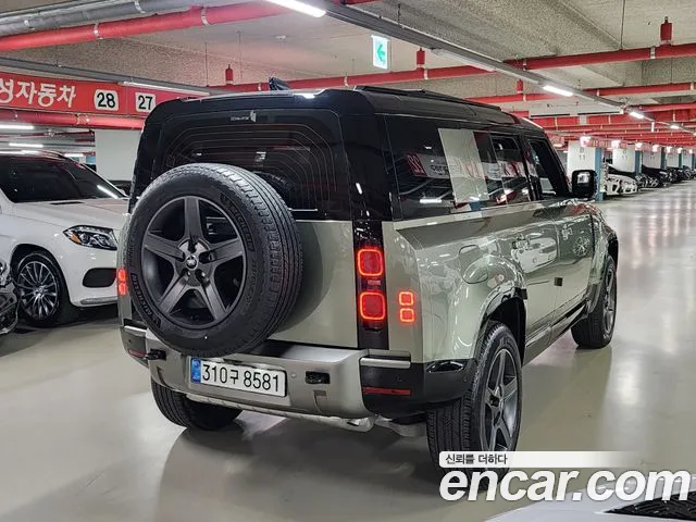 Land Rover Defender L663 — Фото автомобиля 12