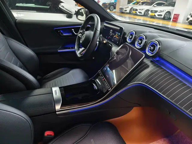 Mercedes-Benz C-Class — Фото автомобиля 10