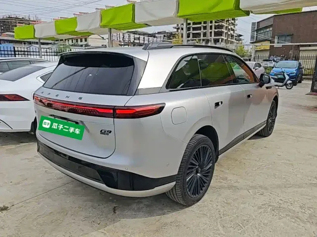 Xpeng G9 — Фото автомобиля 6