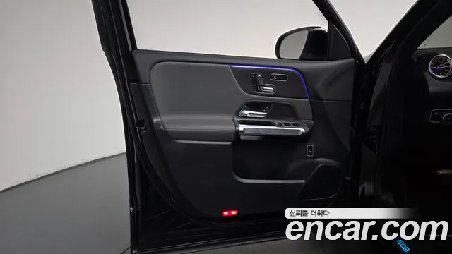 Mercedes-Benz EQB X243 — Фото автомобиля 13
