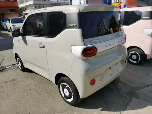 Wuling Hongguang Mini EV — Фото автомобиля 4