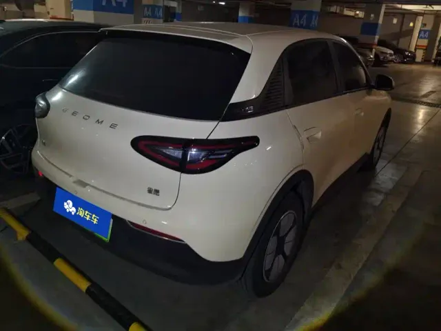Geely Starry Wish — Фото автомобиля 3