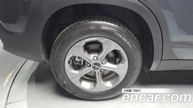 Kia Seltos Новый Seltos Бензин 2.0 2WD — Фото автомобиля 5