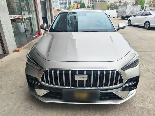 Geely Galaxy Stellar 6 — Фото автомобиля 2