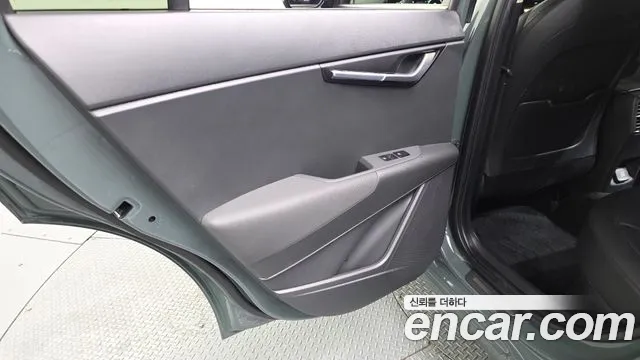 Kia Niro The All New Niro Signature — Фото автомобиля 24