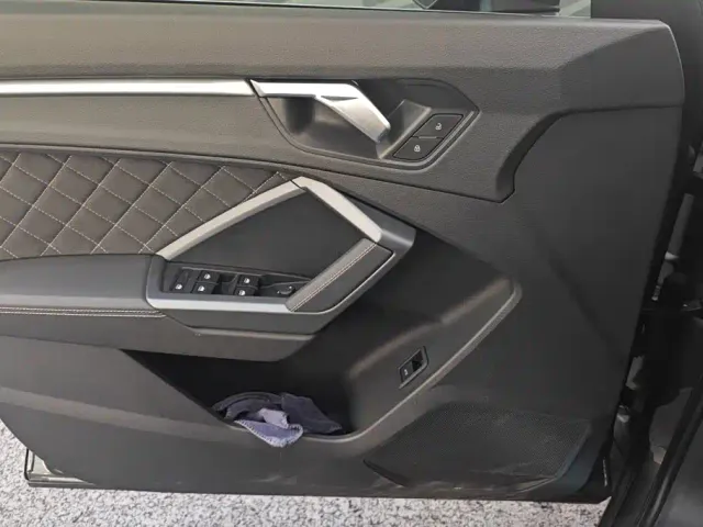 Audi Q3 — Фото автомобиля 7