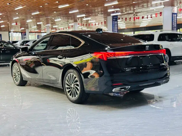 Buick LaCrosse — Фото автомобиля 16