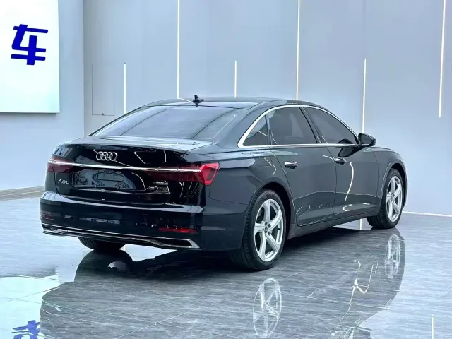 Audi A6L — Фото автомобиля 13