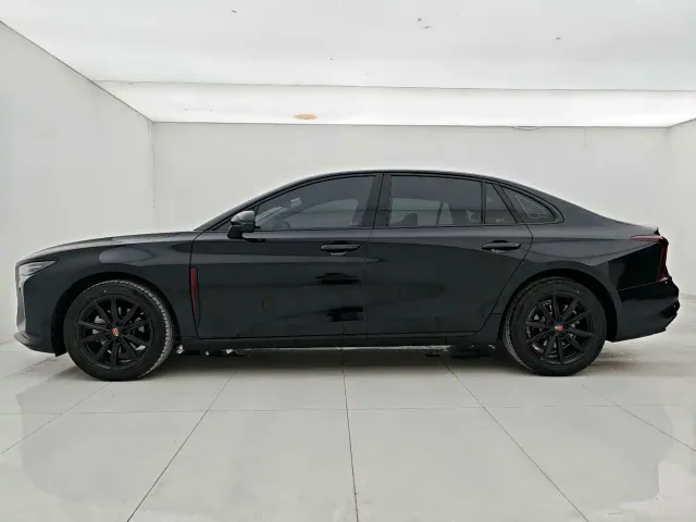 Hongqi H5 — Фото автомобиля 8