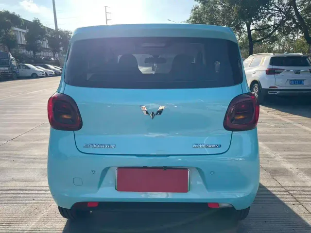 Wuling Hongguang Mini EV — Фото автомобиля 8