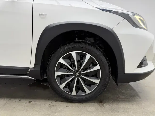 Toyota YARiS L Zhi Xuan — Фото автомобиля 21