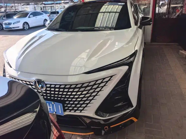 Changan UNI-T — Фото автомобиля 2