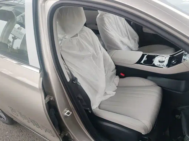 Geely Galaxy Stellar 6 — Фото автомобиля 24