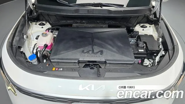 Kia Niro — Фото автомобиля 6