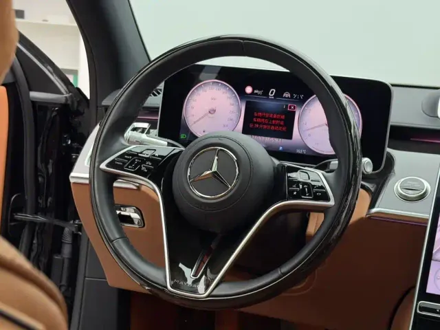 Mercedes-Benz Maybach S-Class — Фото автомобиля 16