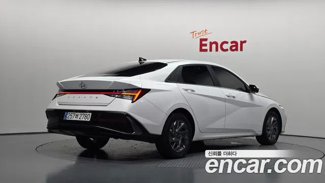 Hyundai AVANTE Новый Avante (CN7) — Фото автомобиля 2