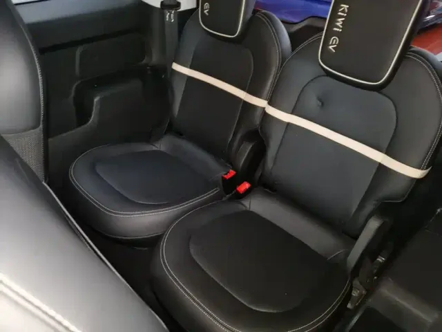 Baojun KiWi EV — Фото автомобиля 16