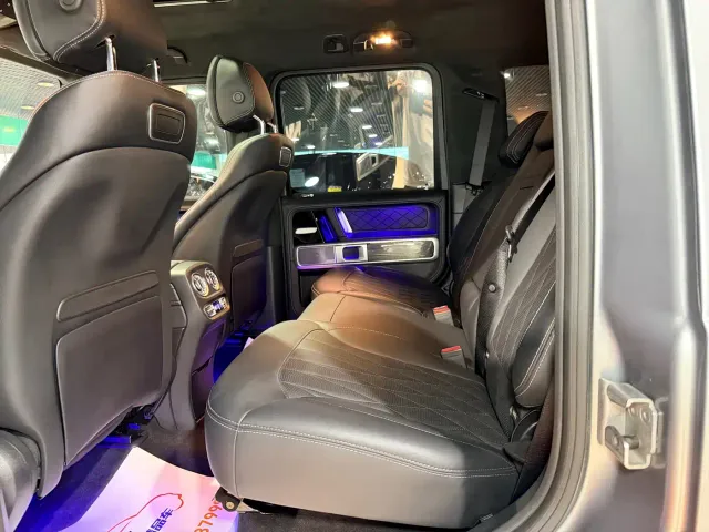 Mercedes-Benz G-Class — Фото автомобиля 15