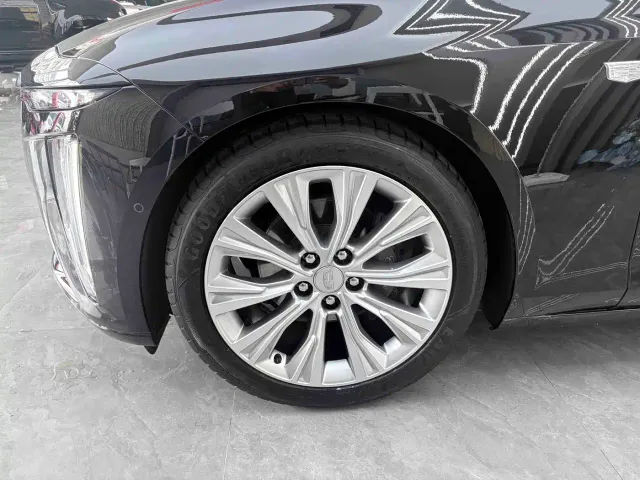 Cadillac CT6 — Фото автомобиля 5