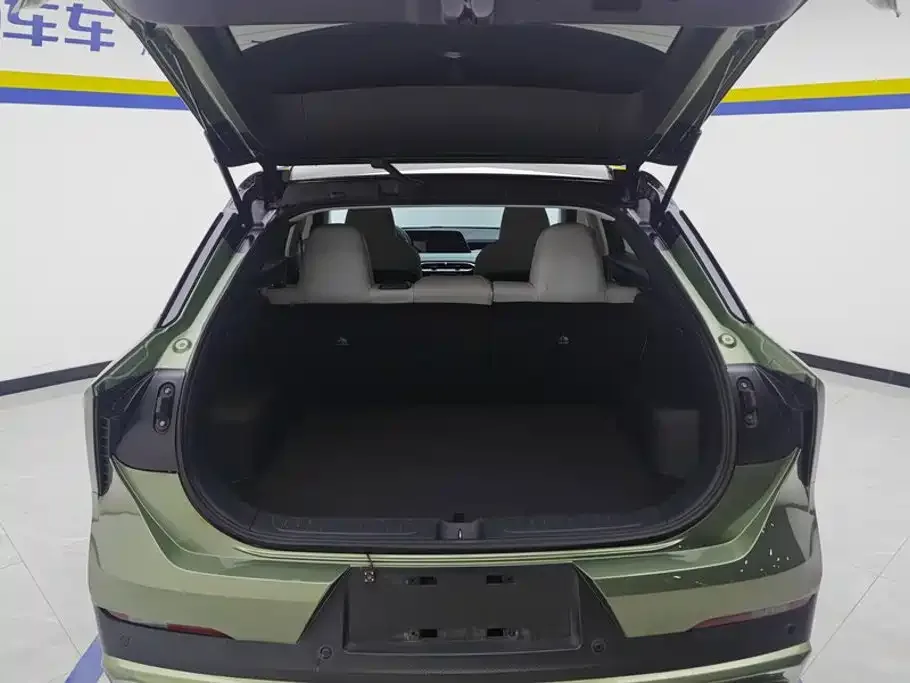 Venucia Venucia DaV DD-i 2023 110km iE Edition — Фото автомобиля 4